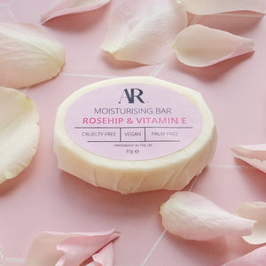Rosehip and Vitamin E Moisturising Bar. A moisturising lotion in bar form, it's vegan, cruelty free and palm oil free.